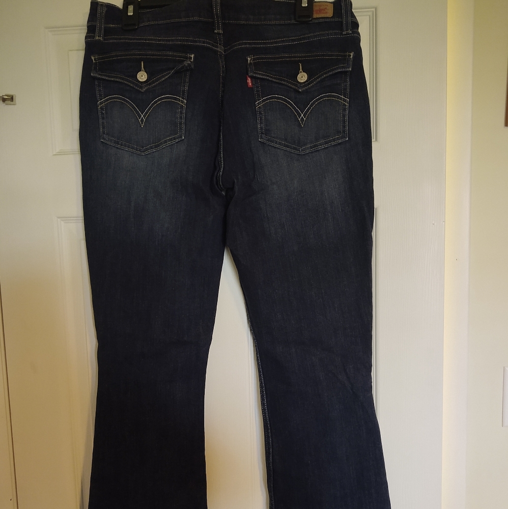 Levi's juniors 524 jeans